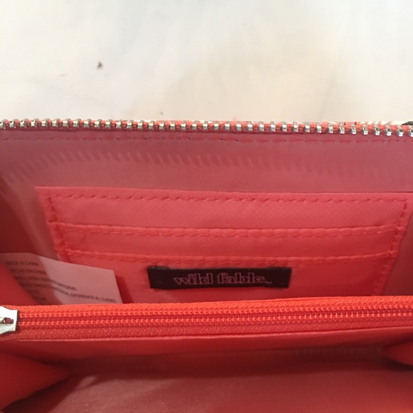 Wild Fable iPhone 6 Wallet - Picture 5 of 8